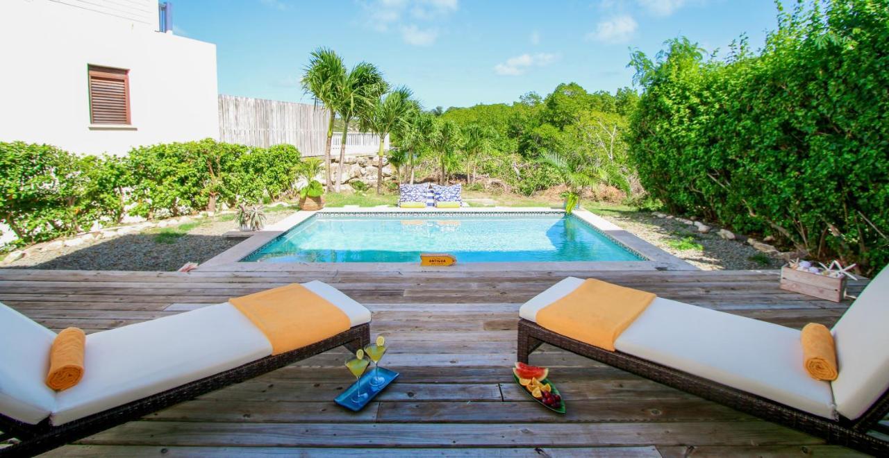 The Hideaway At Hughes Point Hotel Freetown Exterior photo